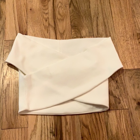 Ribbed Off the Shoulder Crop Top - Picture 2 of 5